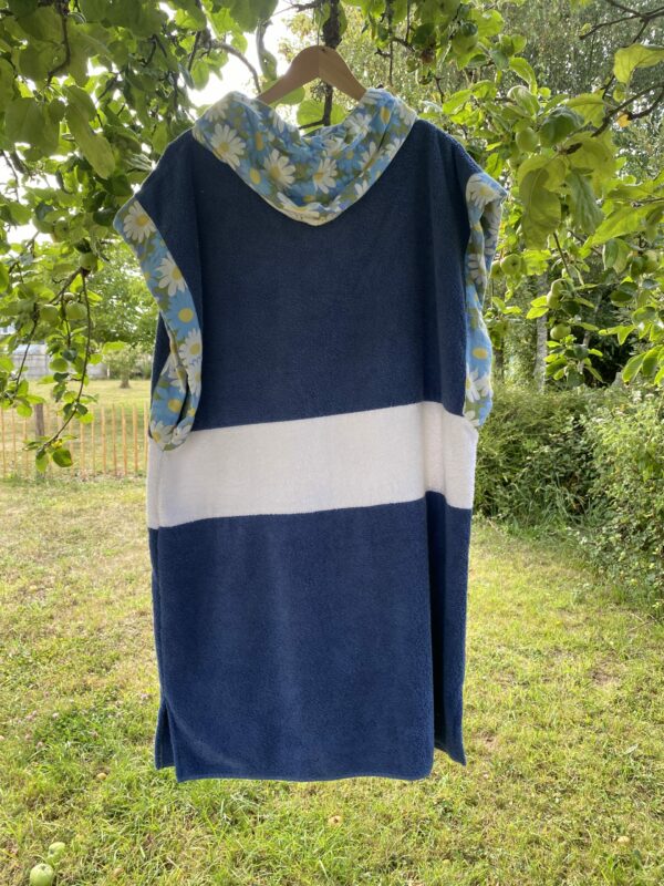 Poncho surf - Bleu fleurs – Image 3